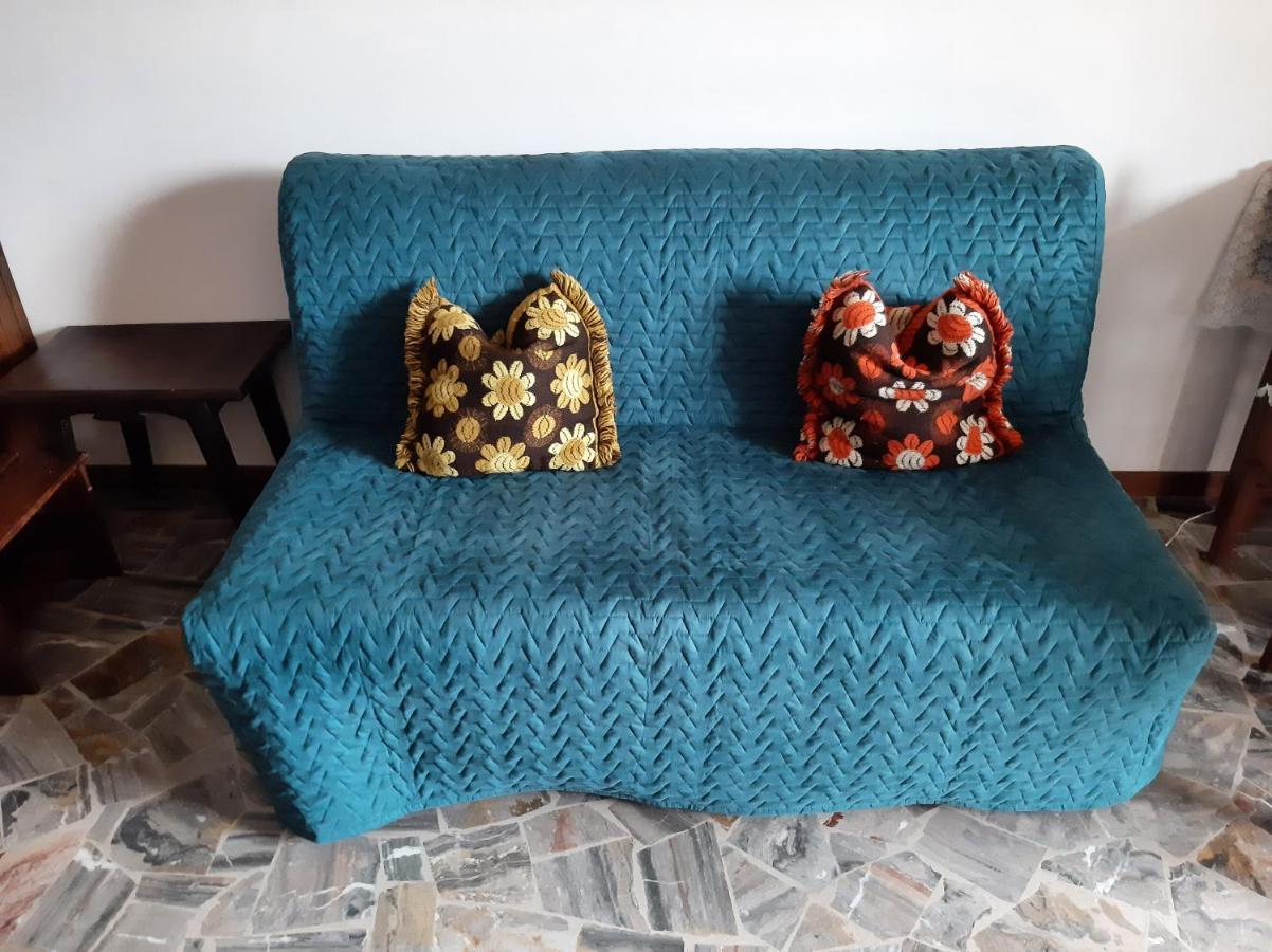 Bilocale A Piazza Brembana Apartment Bagian luar foto