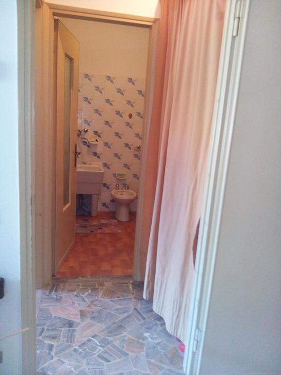 Bilocale A Piazza Brembana Apartment Bagian luar foto
