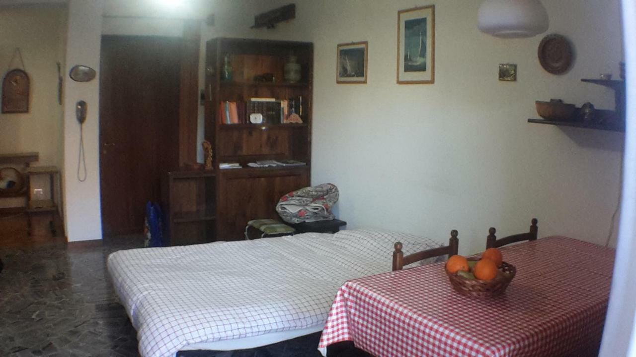 Bilocale A Piazza Brembana Apartment Bagian luar foto